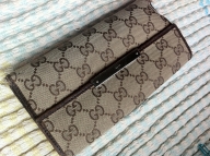 GUCCI　長財布