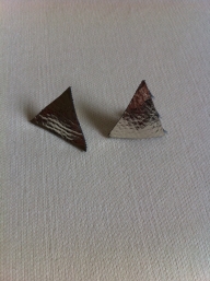 ピアス　金
